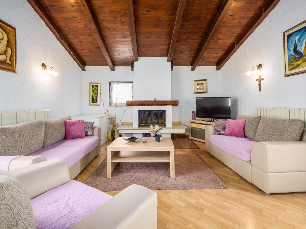Villa Martimar With Pool And Hot Tub In Istria Rosini Exterior foto